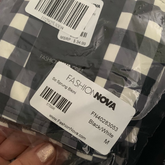 Fashion nova bikini NWT - Picture 3 of 3